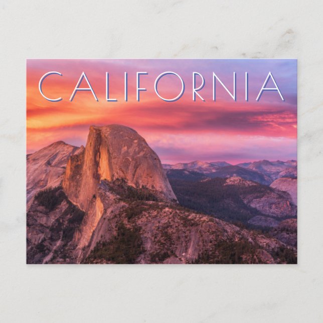 Sonnenuntergang über einer felsigen Landschaft Postkarte (Vorderseite)