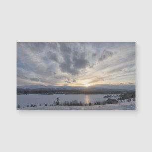 Sonnenuntergang über gefrorenem See Magnetkarte
