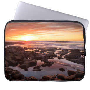 Sonnenuntergang über Gezeiten Laptopschutzhülle