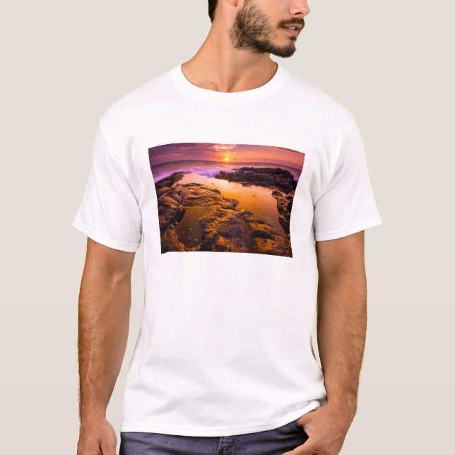 Sonnenuntergang über Gezeitenbecken, Hawaii T-Shirt (Vorderseite)
