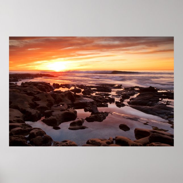 Sonnenuntergang über Gezeitenpools Poster (Vorne)