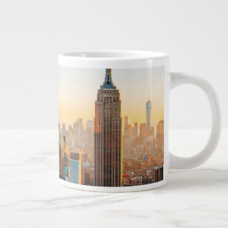Sonnenuntergang über New York Jumbo-Tasse