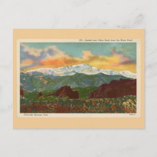 Sonnenuntergang über Pikes Peak im Vintage-Stil, C Postkarte