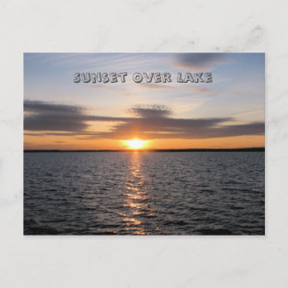 Sonnenuntergang über See Postkarte