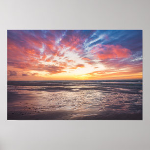 Sonnenuntergang über Strand und Meer Poster