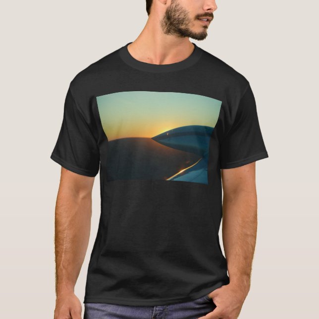 Sonnenuntergang von Cessna 310 T-Shirt (Vorderseite)