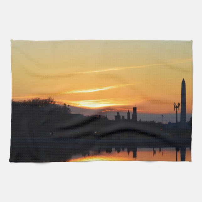 Sonnenuntergang von Hauptstadt Hill. Handtuch (Horizontal)