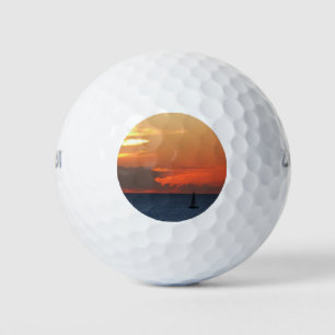 Sonnenuntergang Wolken und Segelboot Seascape Golfball