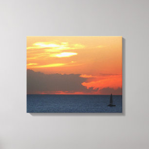 Sonnenuntergang Wolken und Segelboot Seascape Leinwanddruck