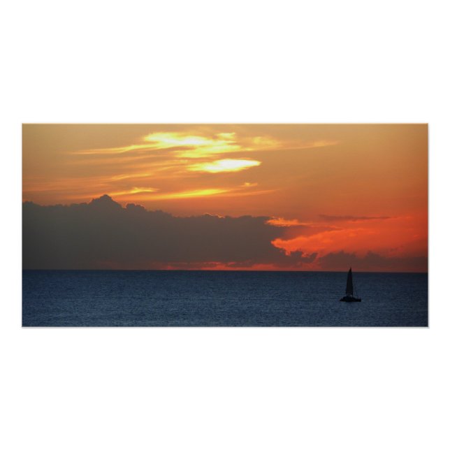 Sonnenuntergang Wolken und Segelboot Seascape Poster (Vorderseite)