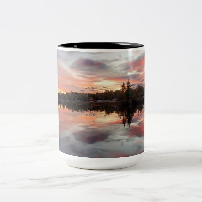 Sonnenuntergang Zweifarbige Tasse (Mittel)