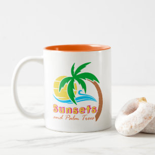 Sonnenuntergänge und Palmen Bäume Sommersaison Zweifarbige Tasse