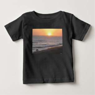 Sonnenuntergangs-Surfer Baby T-shirt