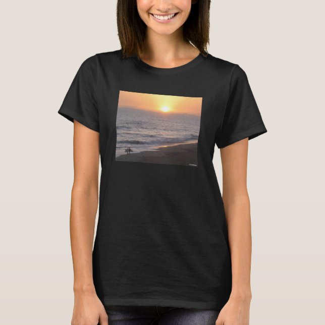 Sonnenuntergangs-Surfer T-Shirt (Vorderseite)