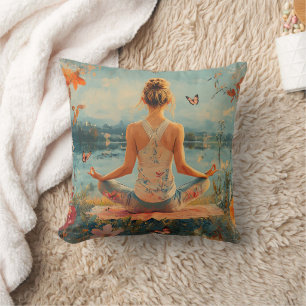 Sonnenuntergangs-Wiesen-Meditation mit Schmetterli Kissen