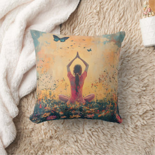 Sonnenuntergangs-Wiesen-Meditation mit Schmetterli Kissen