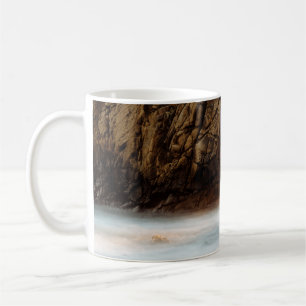 SONNENUNTERKUNFT IN KEYHOLE ARCH, PFEIFFER STRAND, KAFFEETASSE
