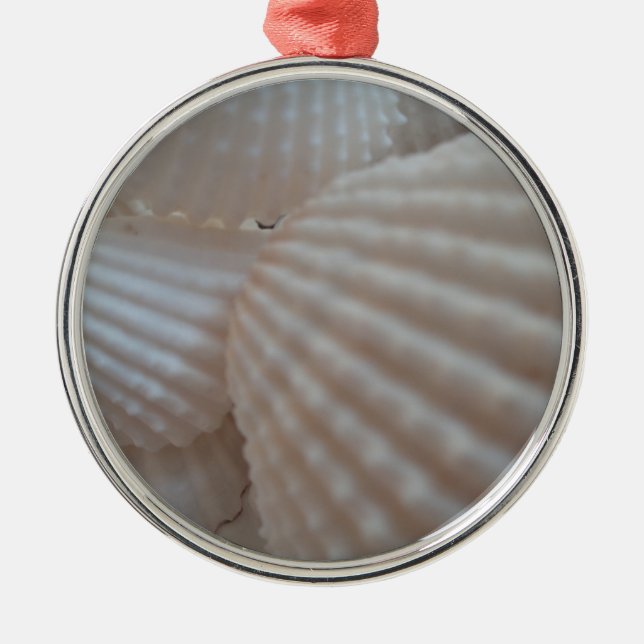 Sonnenweiße Muscheln, Sea Muschel Beach Sommer Lie Ornament Aus Metall (Vorne)