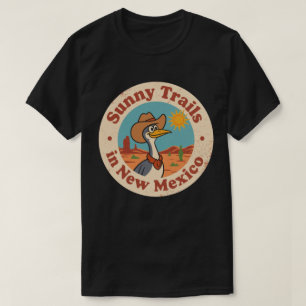 Sonnige Wege_ New Mexico Wüste Artwork T-Shirt
