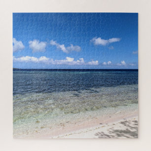 Sonniger indonesischer Strand mit Ozeanblick Foto Puzzle
