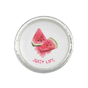 Sonniger Ring mit süßen Juicy Wassermelonen Stücke