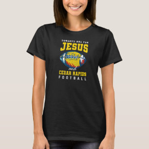 Sonntag sind für Jesus und Zedernrasen Football II T-Shirt