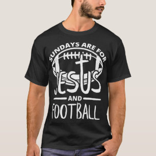 Sonntags sind für Jesus und Fußball T-Shirt