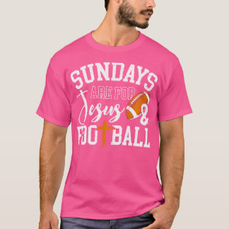 Sonntags sind für Jesus und Fußball T-Shirt