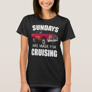 Sonntags wird für den Typ von sonnigen Autos gesor T-Shirt
