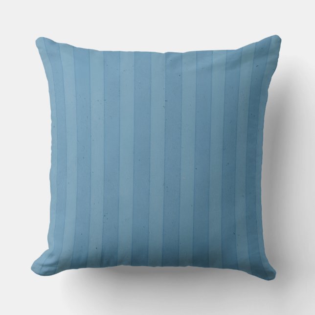 Soothing Blue on Blue Throw Pillow Kissen (Vorderseite)