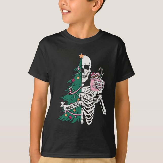 Sorta Beängstigend Sorta Frohe Weihnachten T-Shirt (Vorderseite)