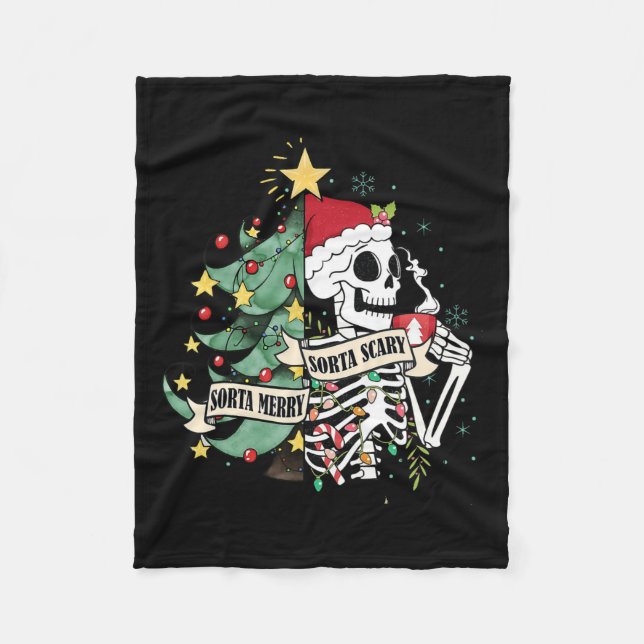 Sorta Merry Sorta Beängstigend Skeleton Hot Cocoa  Fleecedecke (Vorderseite)