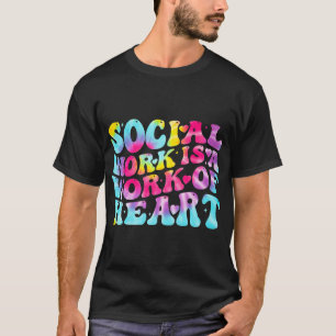 Sozialarbeiter ist ein Werk von Herzfrauen Gefärbt T-Shirt