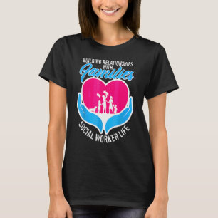 Sozialarbeiter-Rock für Beziehungen mit Gebäude T-Shirt