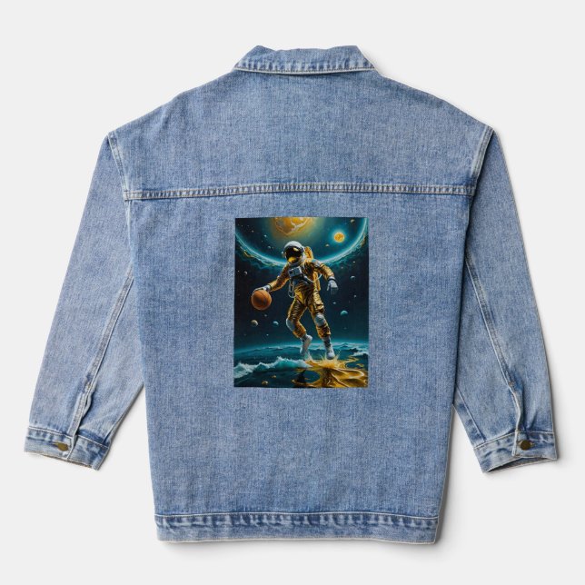 Space Basketball Astronaut schwimmt auf Gold T-Shi Jeansjacke (Rückseite)