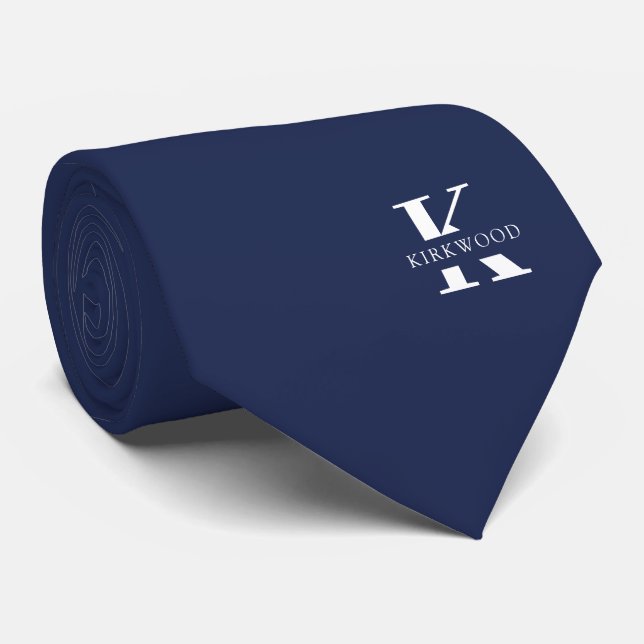 Space Cadet Blue Elegant Monogram + Name einseitig Krawatte (Gerollt)