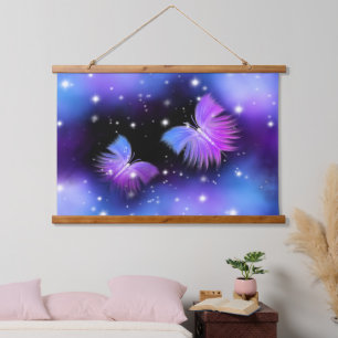 Space Fantasy Butterfets Cosmic Wandteppich Mit Holzrahmen