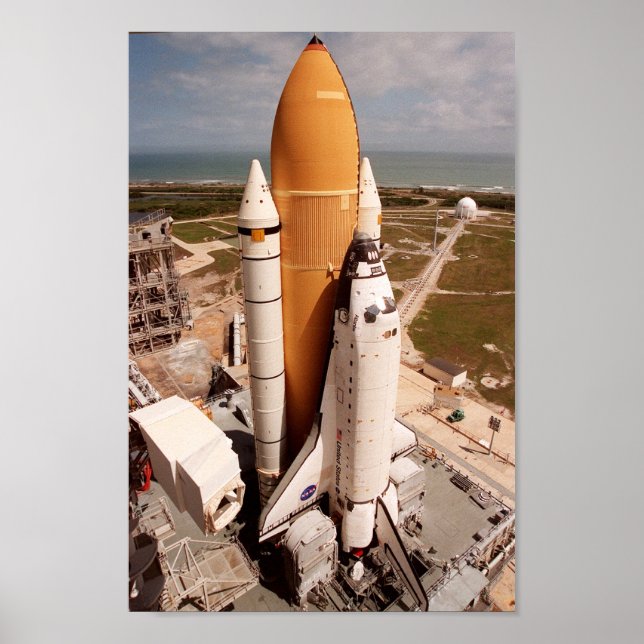 Space Shuttle Atlantis bereitet sich auf den Start Poster (Vorne)