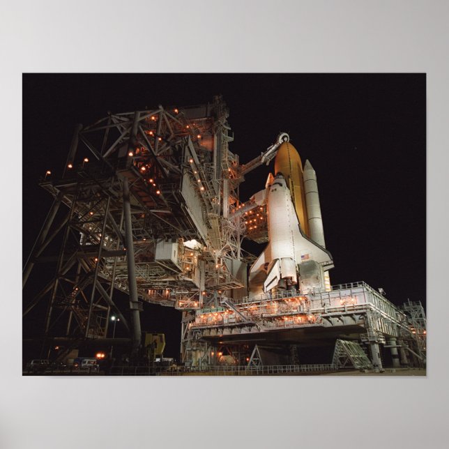 Space Shuttle Atlantis bereitet sich auf den Start Poster (Vorne)