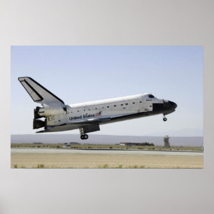 Space Shuttle Atlantis bereitet sich auf die Landu Poster