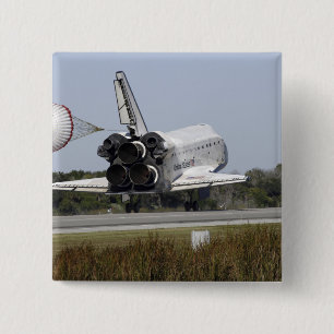 Space Shuttle Atlantis entfaltet seinen Drag-Rute Button