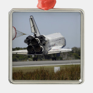 Space Shuttle Atlantis entfaltet seinen Drag-Rute  Ornament Aus Metall