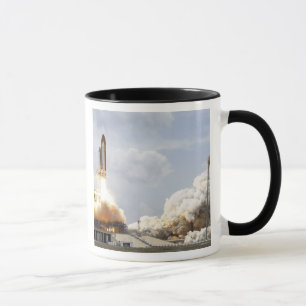 Space Shuttle Atlantis hebt 21 Tasse