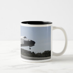 Space Shuttle Atlantis Touchs ab 5 Zweifarbige Tasse
