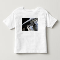 Space Shuttle Discovery dotiert