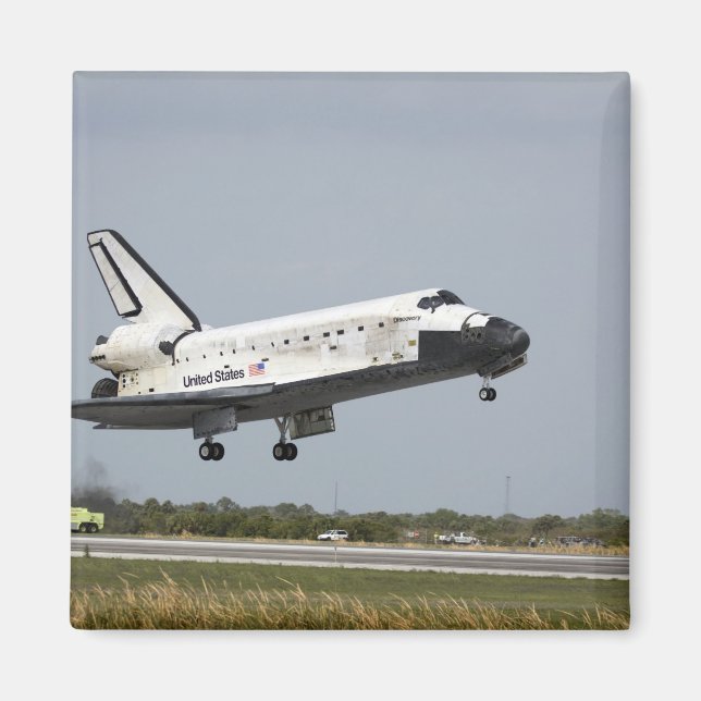 Space Shuttle Discovery geht Landung 3 an Magnet (Vorne)
