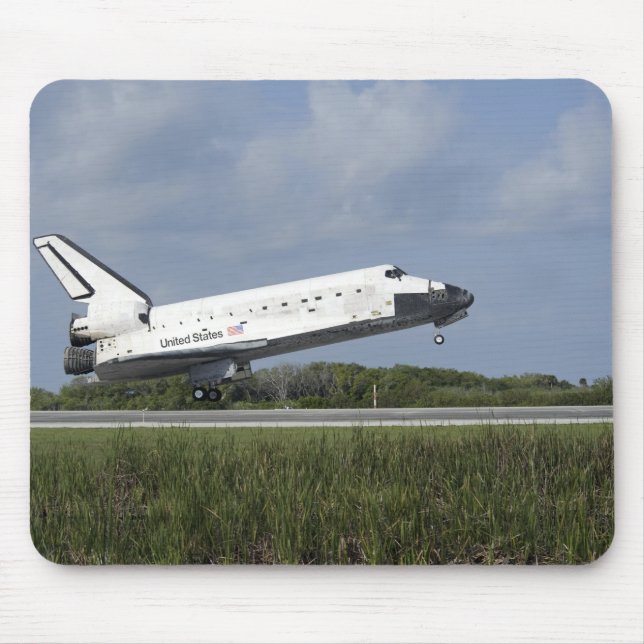 Space Shuttle Discovery landet auf der Runway 33 Mousepad (Vorne)