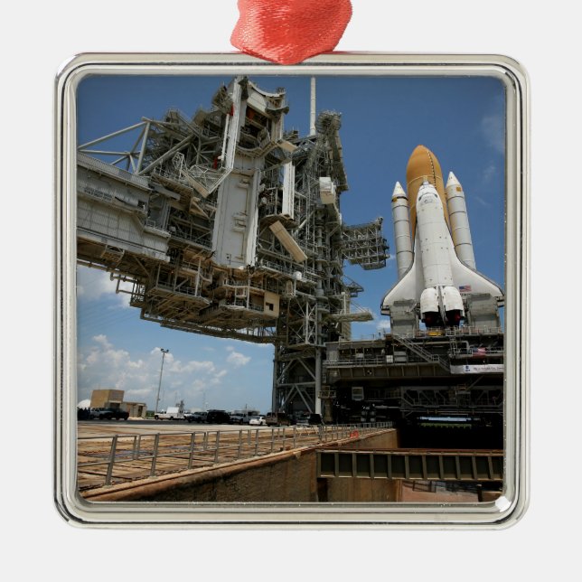 Space Shuttle Discovery Ornament Aus Metall (Vorne)