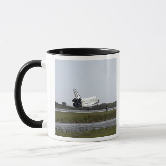 Space Shuttle Discovery Touchs 3 Tasse (Links)