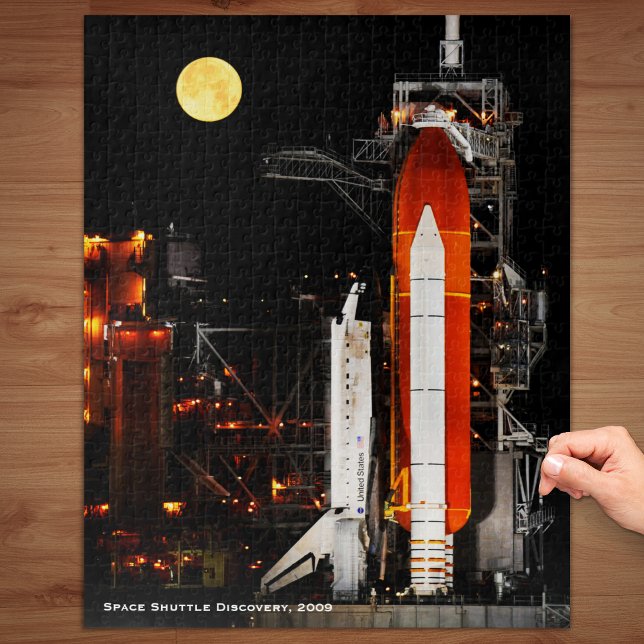 Space Shuttle Discovery und Vollmond 2009 Puzzle (Von Creator hochgeladen)